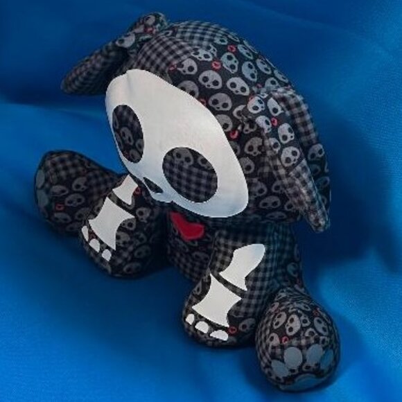 TOYNAMI RARE SKELANIMALS ~ DEAD IN PLAID DAX THE DOG PLUSH DOLL / STUFFED ANIMAL - Picture 7 of 16